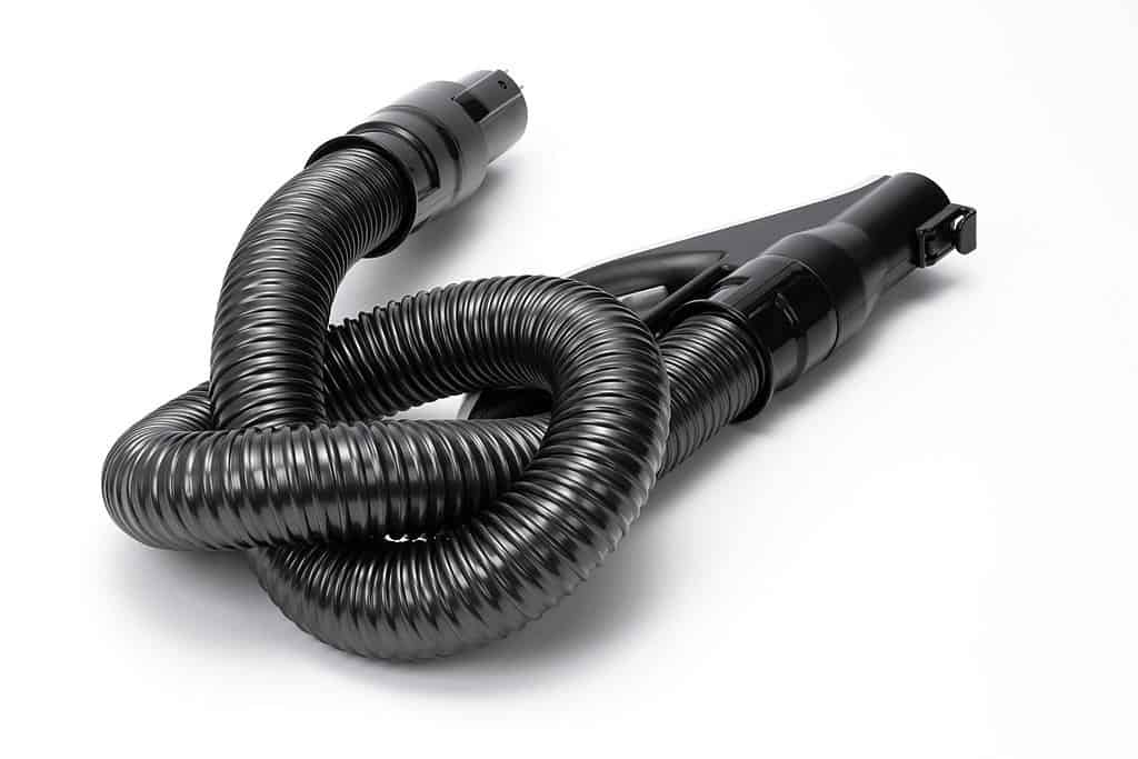how to clean vacuum hose