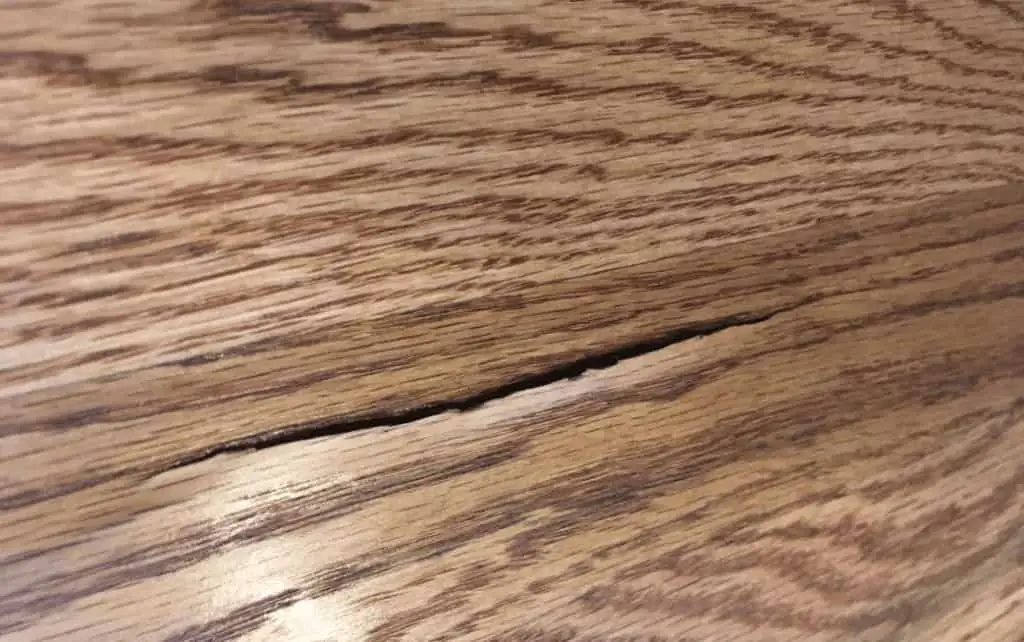 How to fill cracks in wood floor