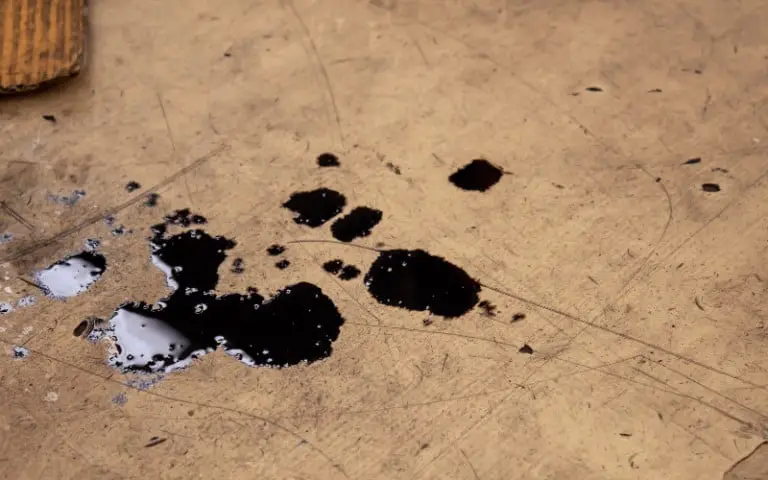 how-to-clean-oil-off-garage-floor-2-major-approach