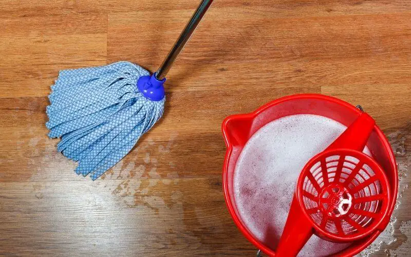 how to clean sealed hardwood floors
