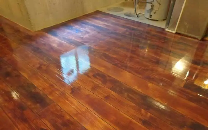 can you epoxy wood floors
