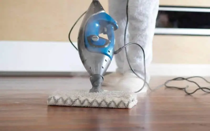 can you use a steam mop on hardwood floors