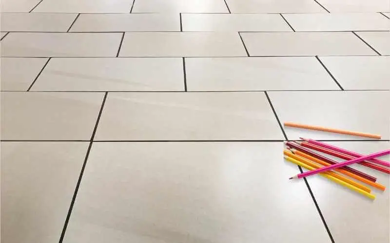 how to get crayon off tile