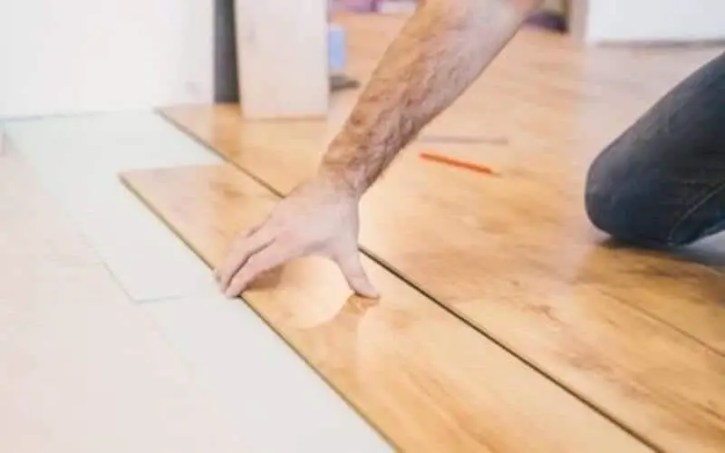 installing vinyl floor