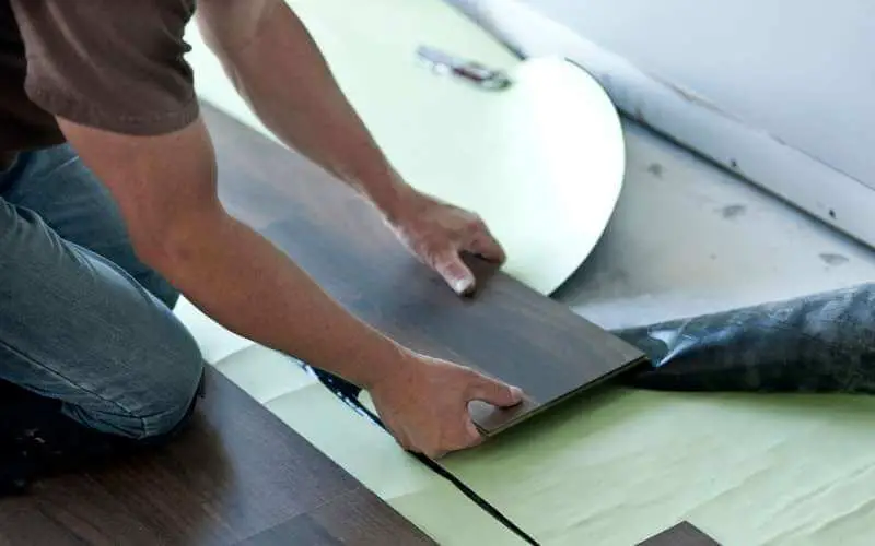 how to replace engineered hardwood floor planks