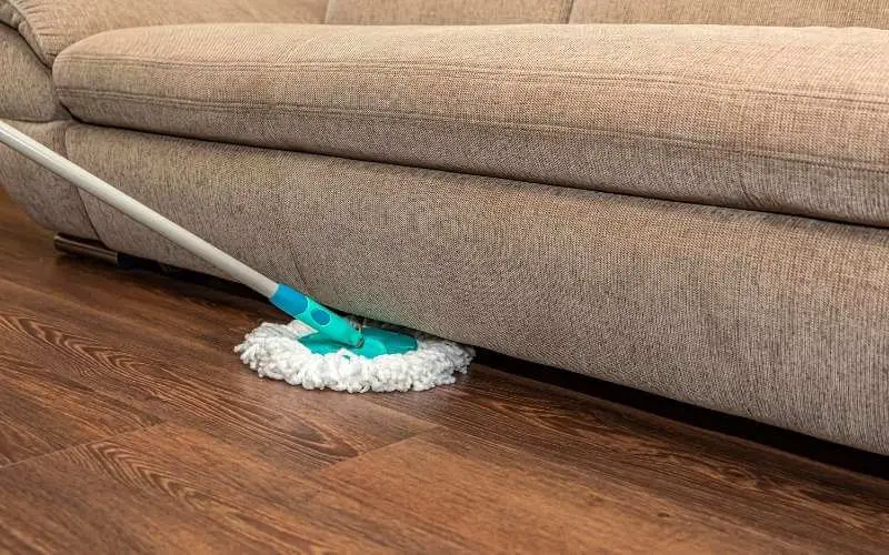cleaning lvt flooring