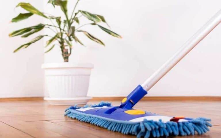 how-to-remove-baking-soda-residue-from-wood-floor-4-quick-approach