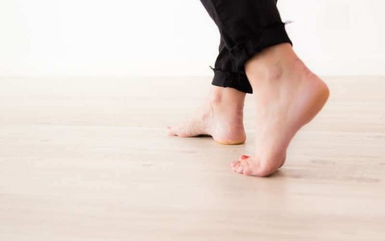 How to Stop Creaking Floors in an Apartment (7 Simple Methods)