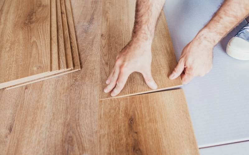 installing engineered wood floor