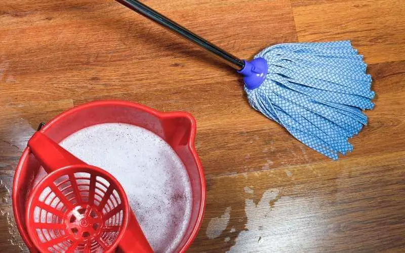 how to damp mop hardwood floors