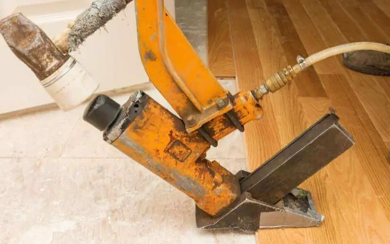 how to fix hump in hardwood floor