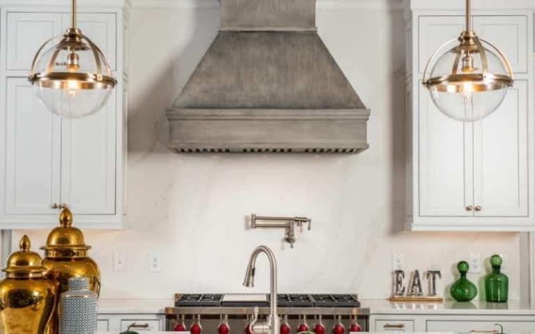 Marble Backsplash Pros And Cons   Marble Backsplash 1 768x480 