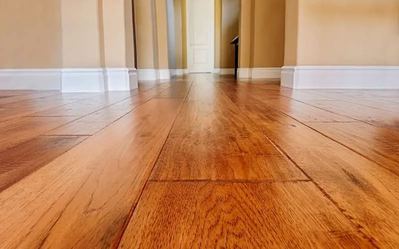 spotting-repair-hardwood-floor-finish