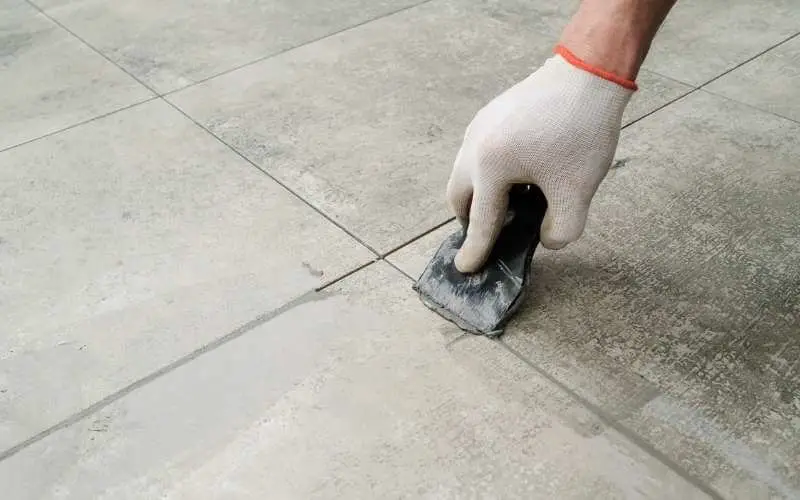 How to Remove Thinset from Tile without Grouting