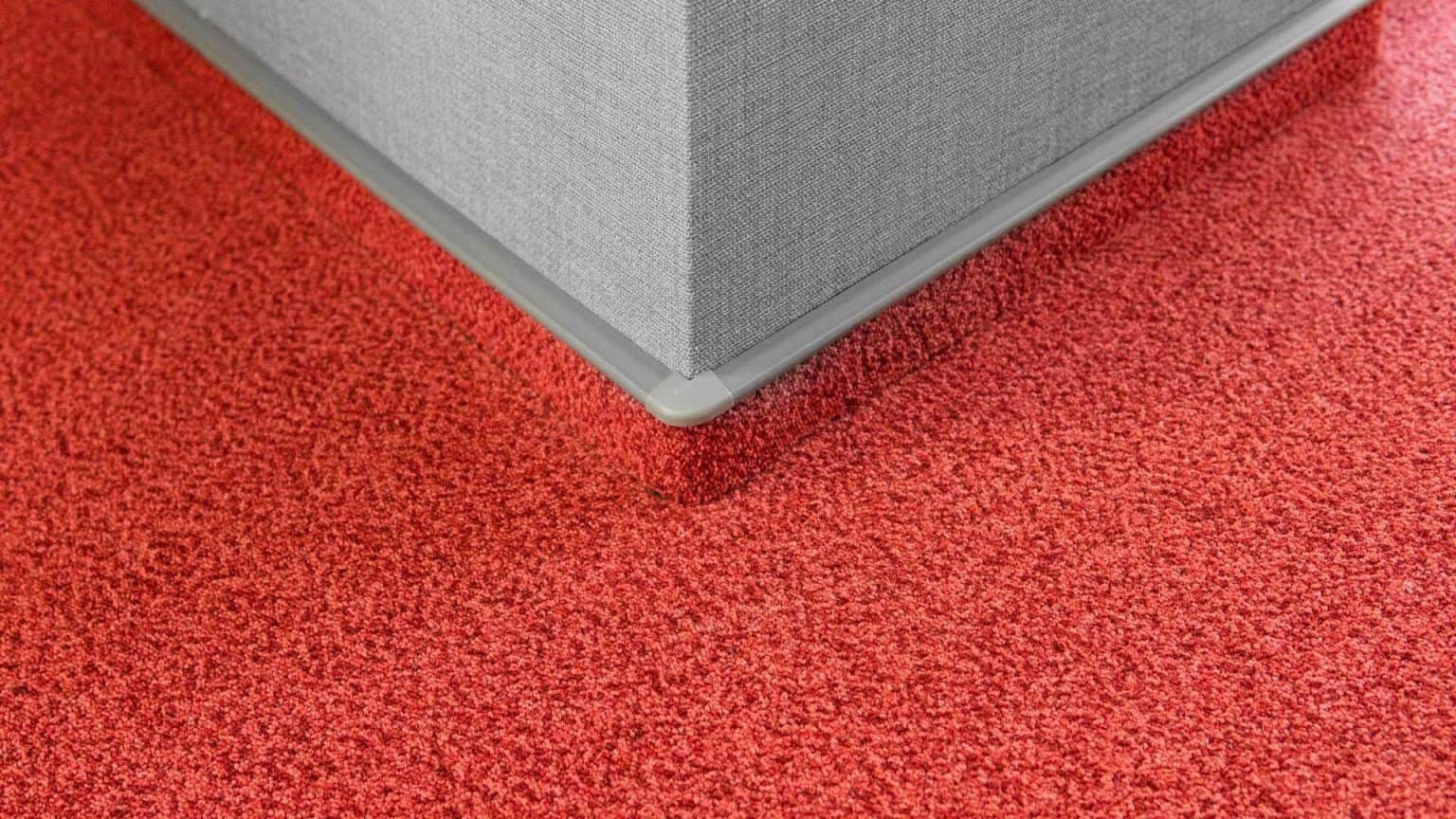 How to Fill Gap between Carpet and Baseboard (3 Easy Methods)