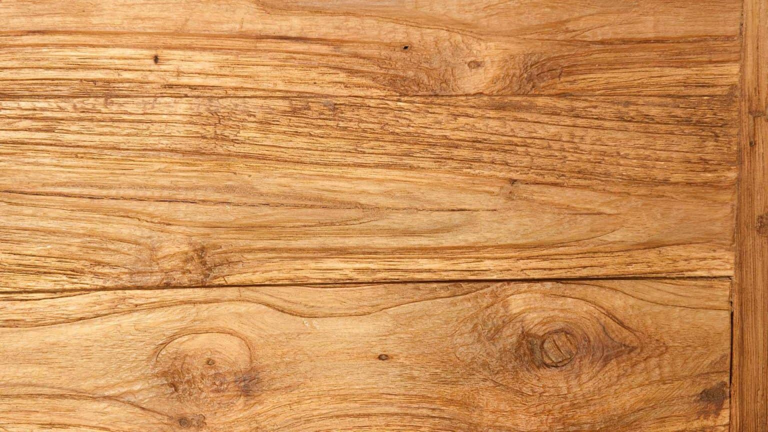 What Is Hand Scraped Hardwood Flooring?
